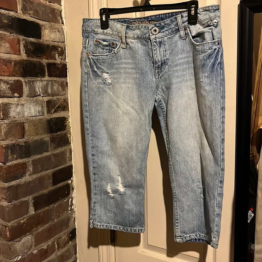 Women’s American Eagle Outfitter Denim Capris: 12 regular